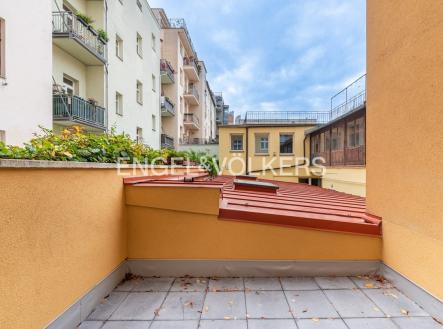 Pronájem bytu, 1+kk, 42 m²