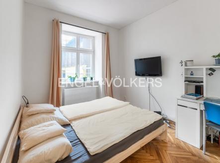 Pronájem bytu, 1+kk, 42 m²