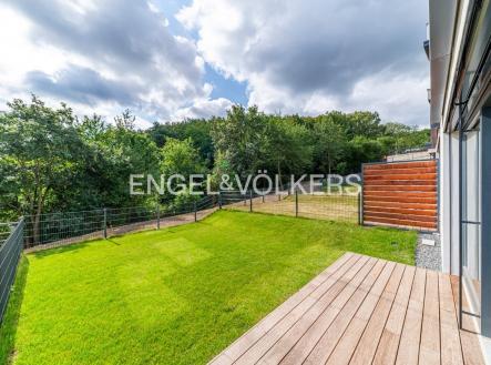 Pronájem domu/vily, 194 m²