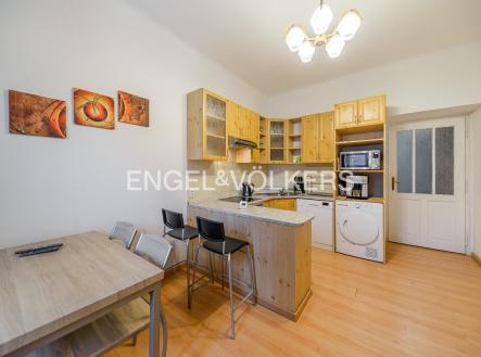 Pronájem bytu, 2+1, 68 m²