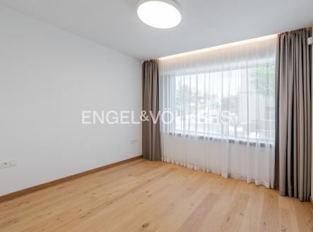 Pronájem bytu, 3+kk, 69 m²