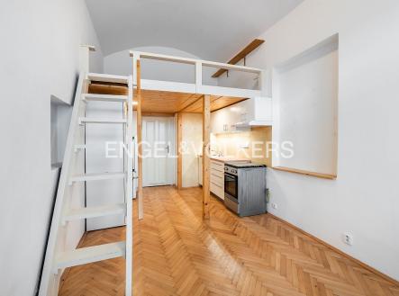 Pronájem bytu, 1+kk, 22 m²