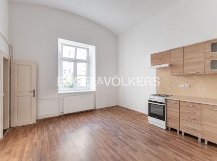 Pronájem bytu, 3+kk, 98 m²