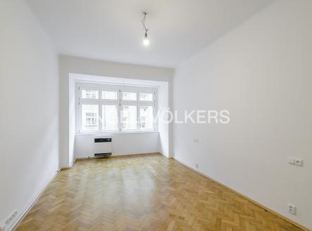 Pronájem bytu, 1+kk, 31 m²