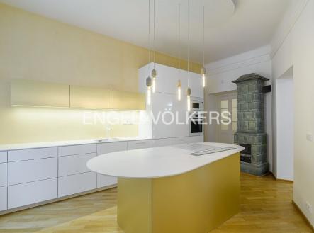 Pronájem bytu, 3+kk, 137 m²