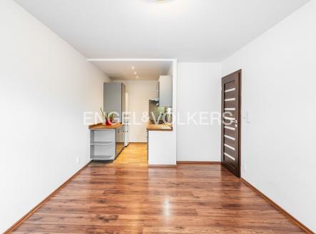 Pronájem bytu, 2+kk, 40 m²