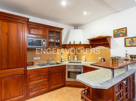 Pronájem bytu, 2+kk, 69 m²