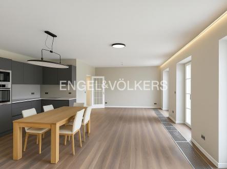 Pronájem bytu, 1+kk, 50 m²