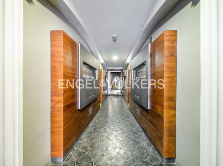 Pronájem bytu, 1+kk, 50 m²