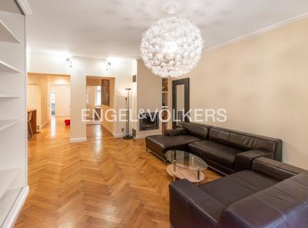 Pronájem bytu, 4+kk, 114 m²