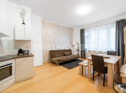 Pronájem bytu, 3+kk, 102 m²