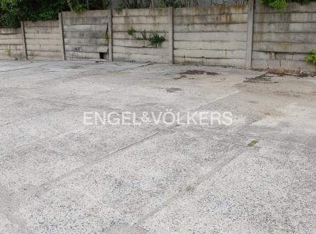 Pronájem komerčního objektu, jiný, 100 m²