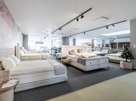 Pronájem obchodní prostor, 171 m²