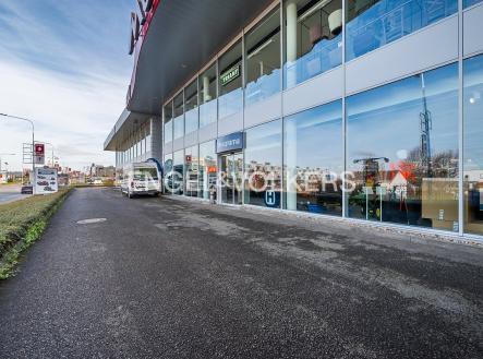 Pronájem obchodní prostory, 171 m²