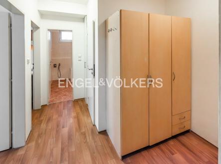 Pronájem bytu, 2+kk, 50 m²