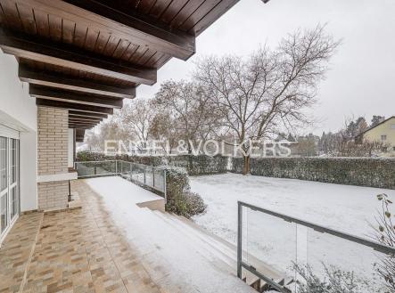 Pronájem domu/vily, 350 m²