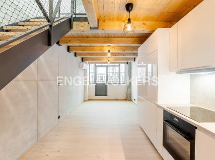 Pronájem bytu, 3+kk, 66 m²