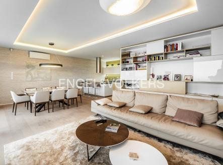 Pronájem bytu, 3+kk, 130 m²