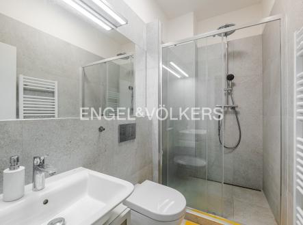 Pronájem bytu, 1+kk, 33 m²