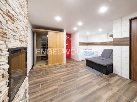 Pronájem obchodní prostor, 52 m²