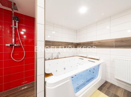 Pronájem obchodní prostor, 52 m²