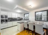 Pronájem bytu, 4+kk, 106 m²