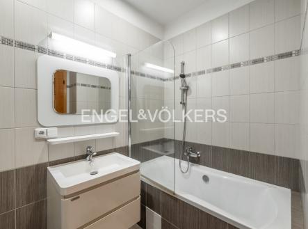 Pronájem bytu, 2+kk, 45 m²