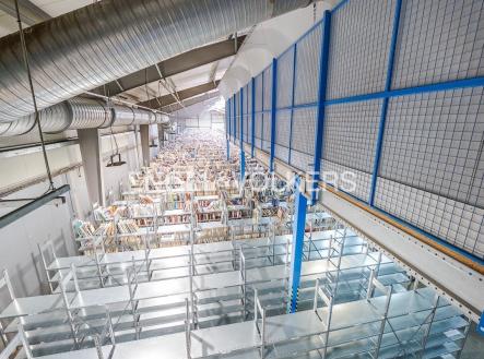 Pronájem komerčního objektu, sklad, 1 545 m²