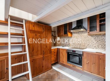 Pronájem bytu, 1+kk, 27 m²