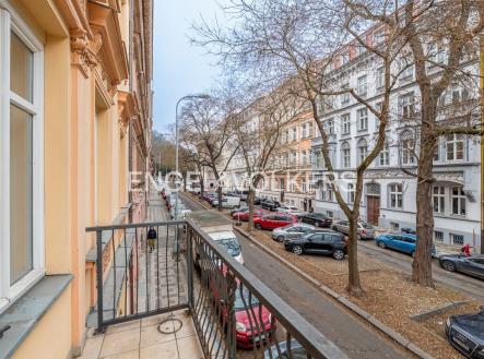 Pronájem bytu, 5+1, 141 m²