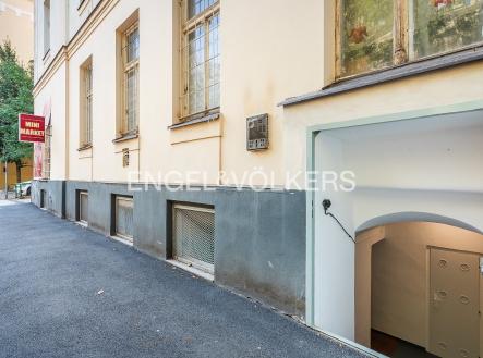 Pronájem komerčního objektu, sklad, 25 m²