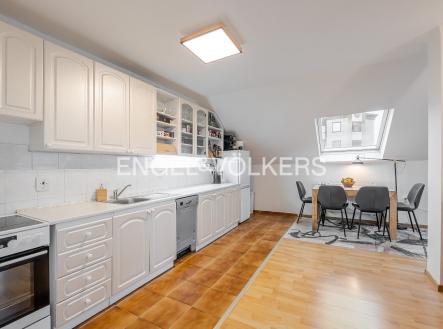 Pronájem bytu, 3+1, 113 m² obrázek