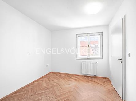 Pronájem bytu, 3+kk, 107 m²