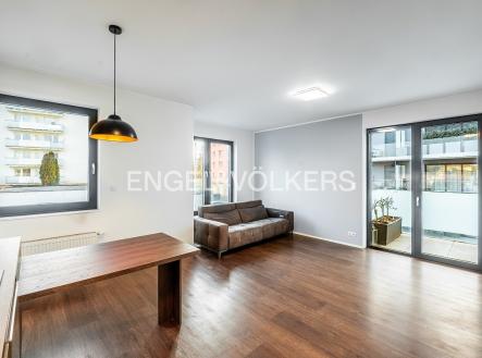 Pronájem bytu, 2+kk, 56 m²