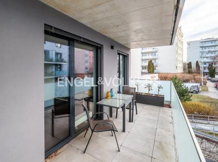 Pronájem bytu, 2+kk, 56 m²