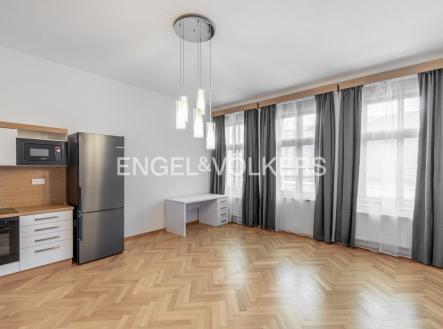 Pronájem bytu, 2+kk, 63 m²