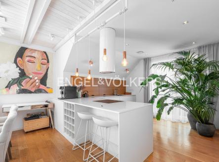 Pronájem bytu, 5+kk, 188 m²