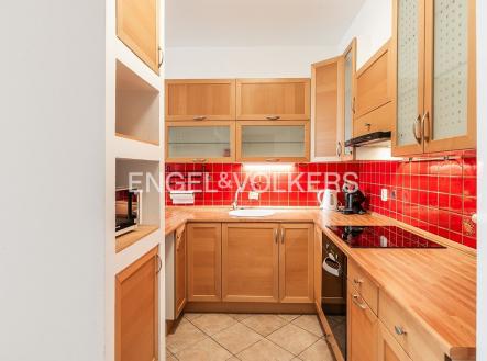 Pronájem bytu, 2+kk, 47 m²