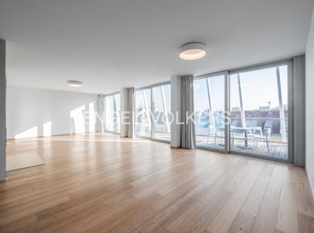 Pronájem bytu, 4+kk, 213 m²