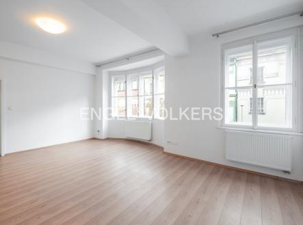 Pronájem bytu, 2+kk, 65 m²