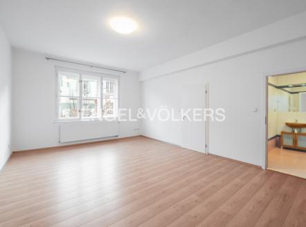 Pronájem bytu, 2+kk, 65 m²