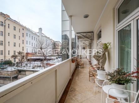 Pronájem bytu, 3+kk, 82 m²