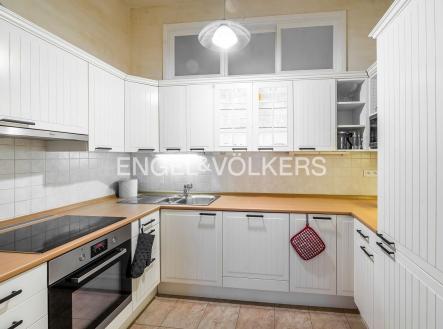 Pronájem bytu, 3+kk, 98 m²