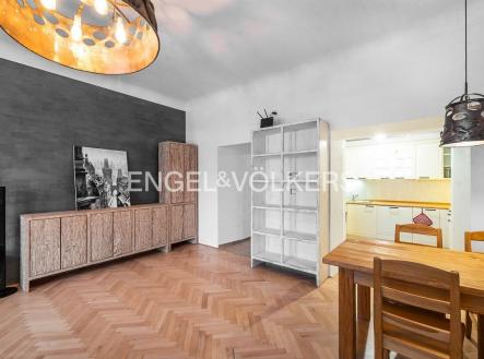 Pronájem bytu, 3+kk, 98 m²