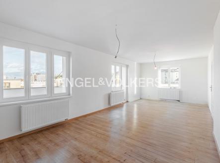 Pronájem bytu, 3+1, 94 m²