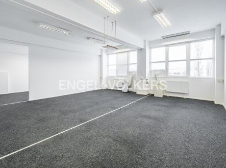 Pronájem kanceláře, 78 m²