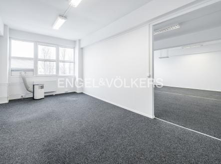 Pronájem kanceláře, 78 m²