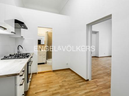 Pronájem bytu, 1+1, 43 m²
