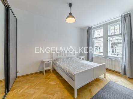 Pronájem bytu, 2+1, 53 m²