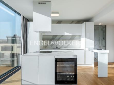 Pronájem bytu, 4+kk, 129 m²